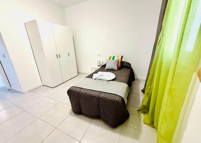 Casa Elena Апартаменты Арресифе