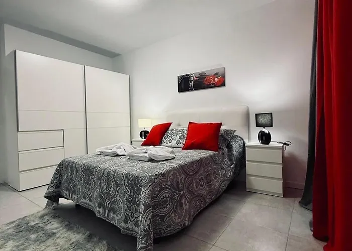 Casa Elena Апартаменты *